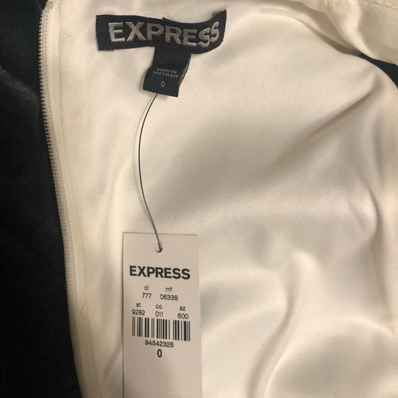 Express Colorblock Black White Sheath Dress 0 - Picture 2 of 4